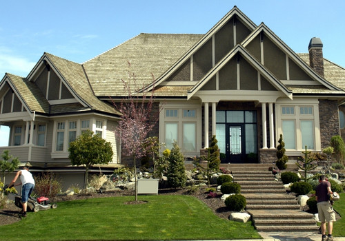 Lawn Care & Maintenance