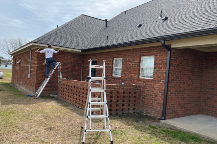 Raindrop Gutter Guard Installer