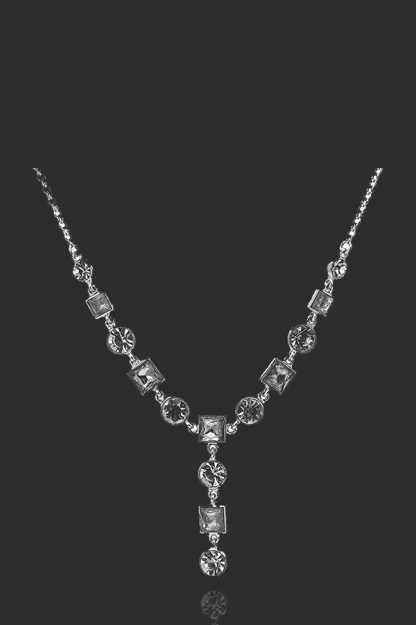 Necklace With Diamond Pendant