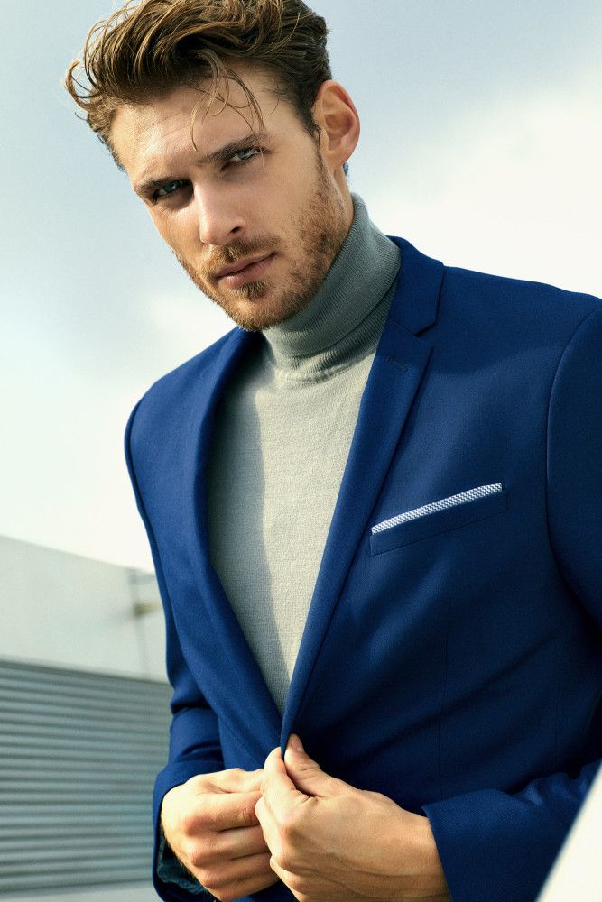 TIM <br/> <span class="yellow_text">DETRICH</span>