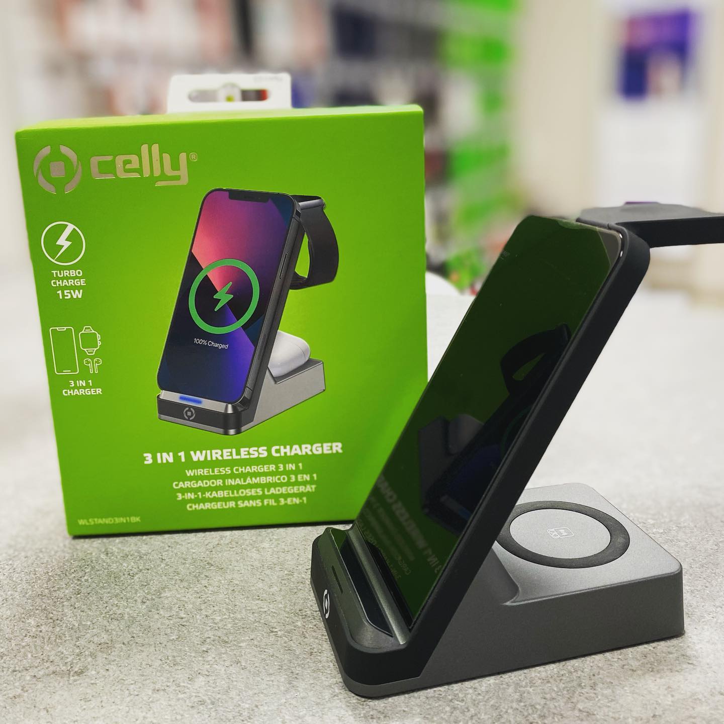 Servizi di telefonia per Privati ed Aziende wind3 eolo fastweb iliad