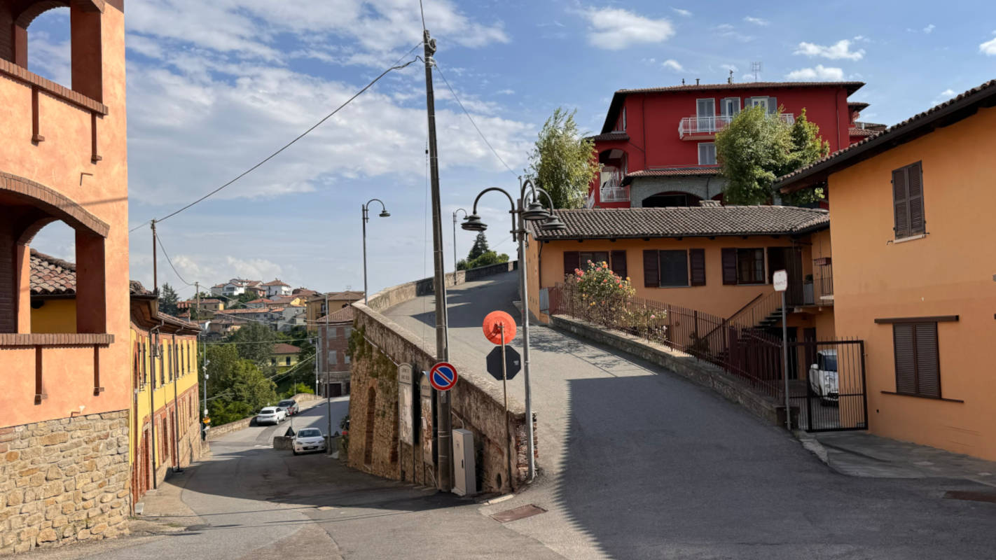 "Usat", petite porte d'accès au Château