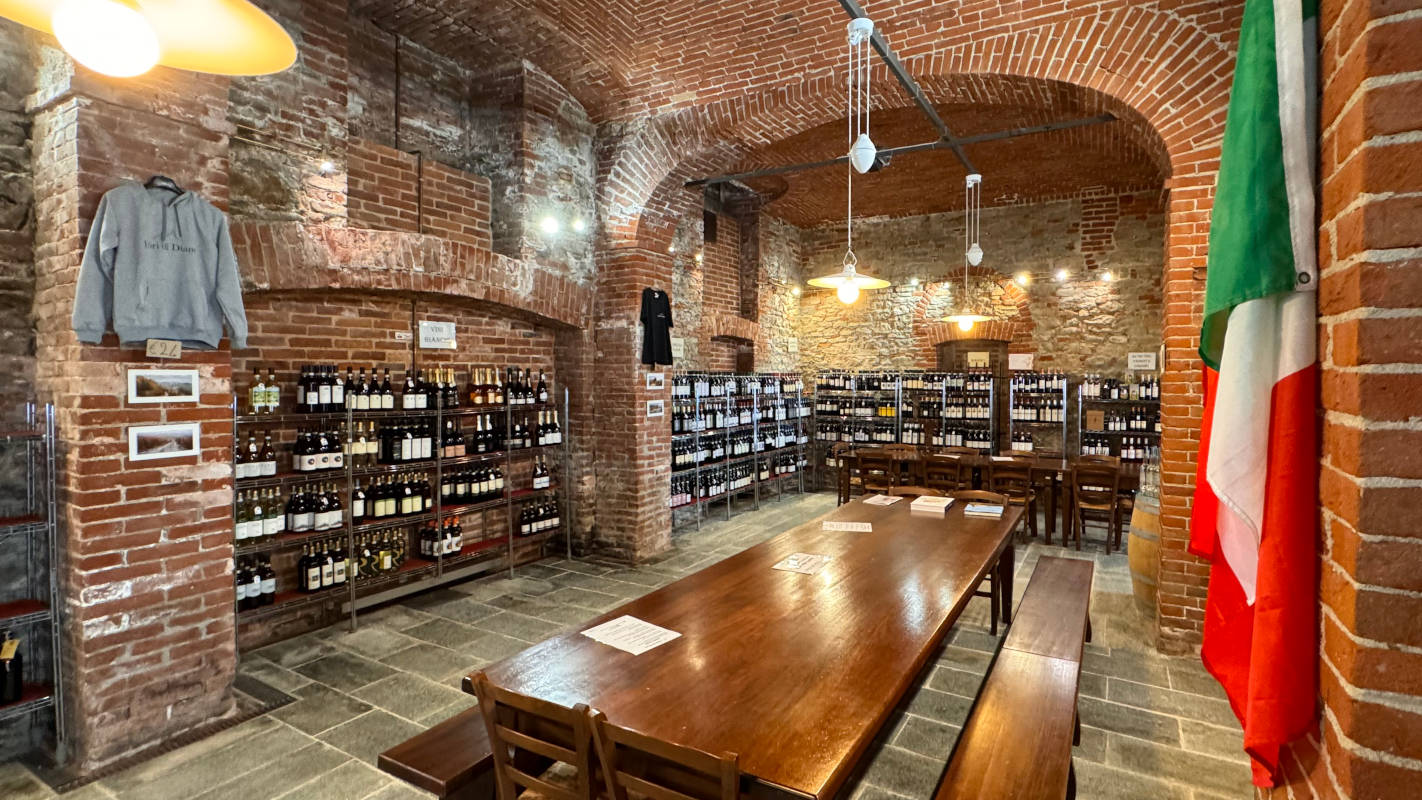 "Dei Sorì" municipal wine shop