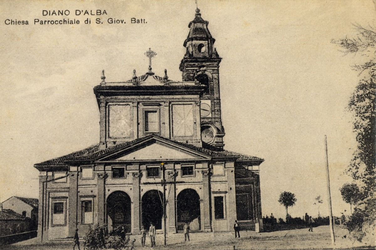 Chiesa San Giovanni Battista: fu formata una catena umana lunga oltre 4 km per passare di mano in mano i materiali edili da costruzione provenienti dal torrente Cherasca