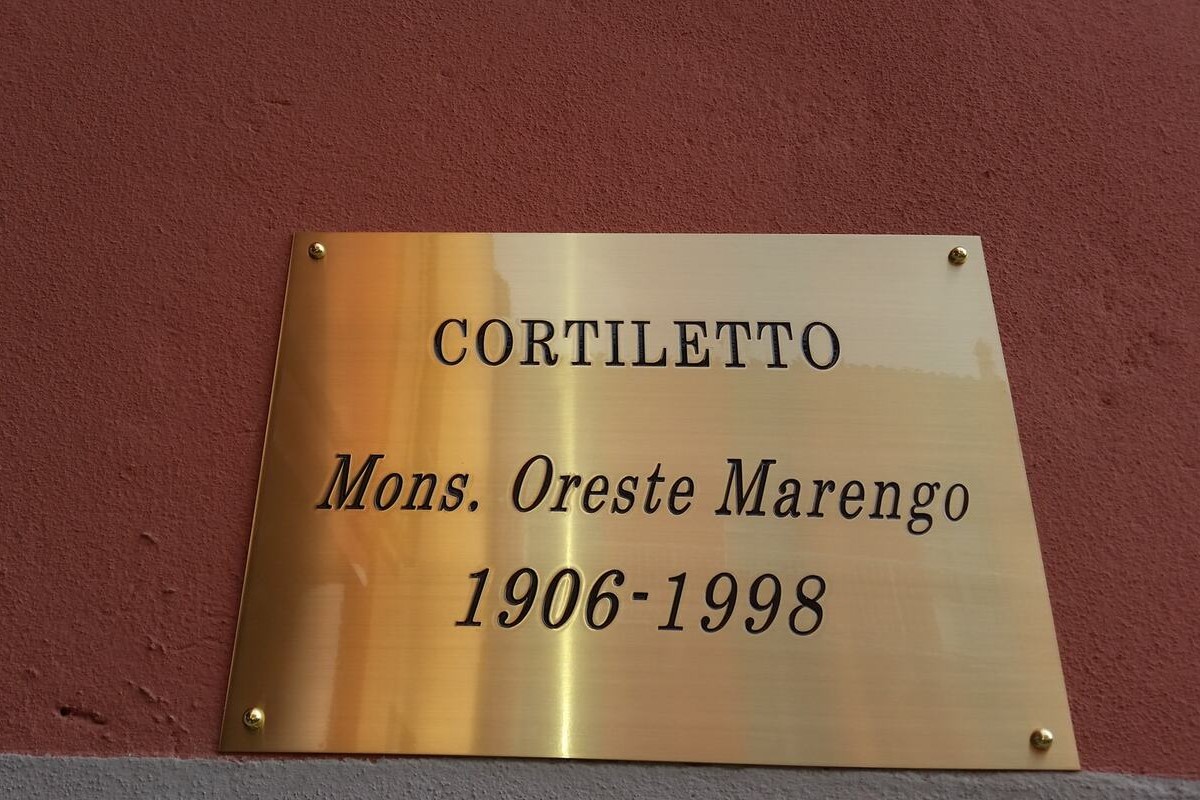 Mons. Oreste Marengo: l’oratorio della Parrocchia è intestato a lui, per la sua grande gioia di stare con i giovani