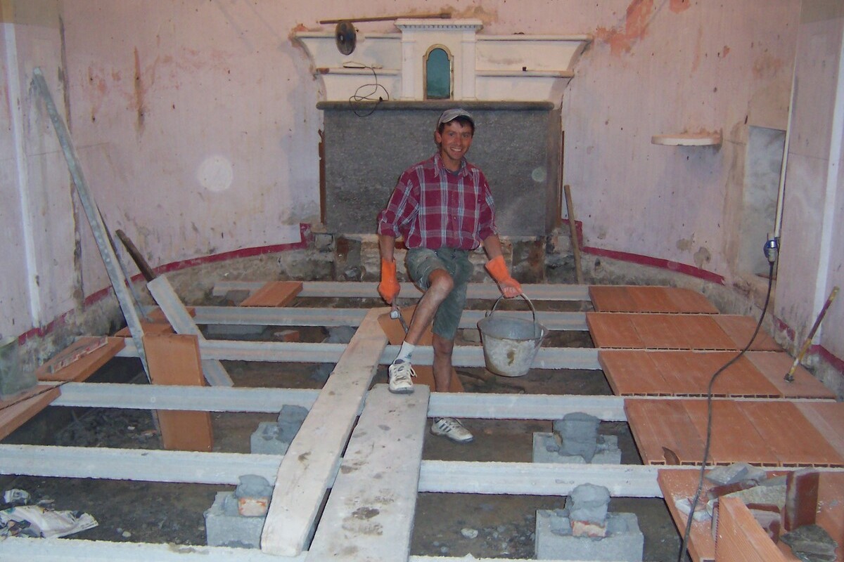 Cappella San Sebastiano: verso la fine del 1800 venne utilizzata la nuova cappella di san Sebastiano dei signori Olivero che la donarono in seguito alla Parrocchia