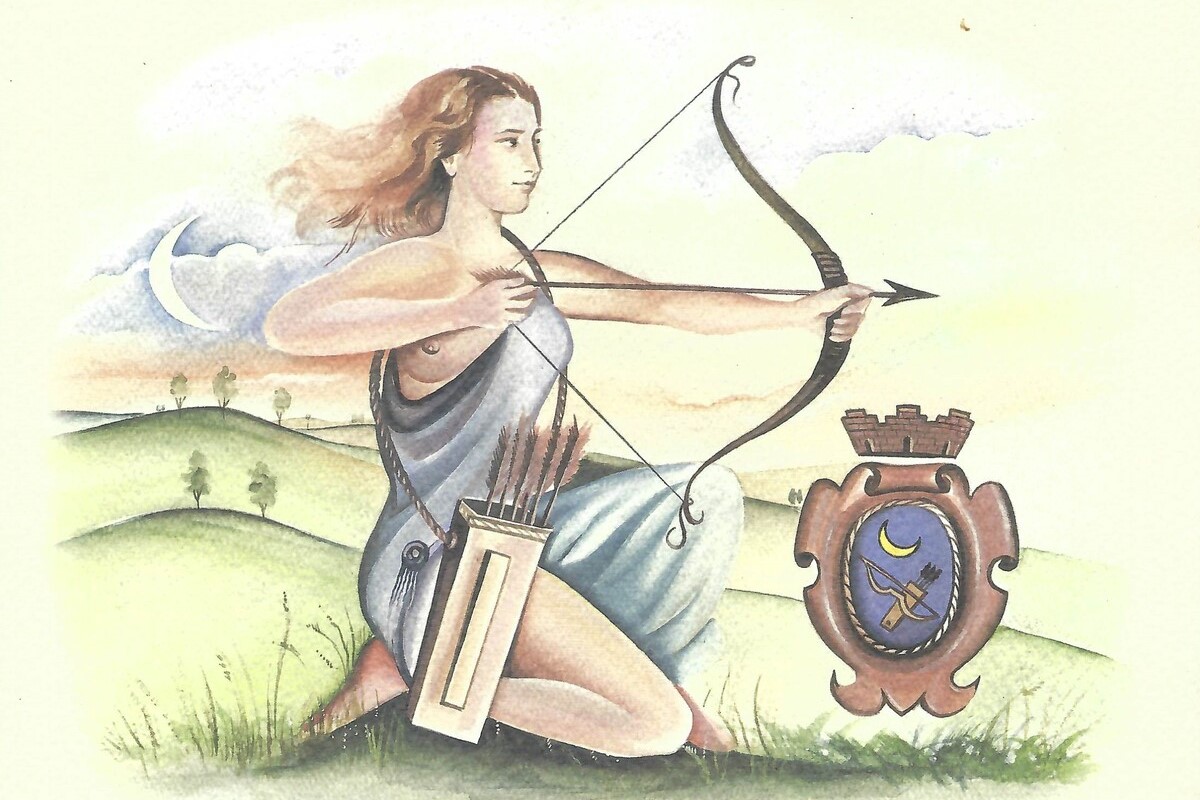 Tempio della Dea Diana ora Cappella di S. Lucia: la grotta era dedicata alla Dea Diana 