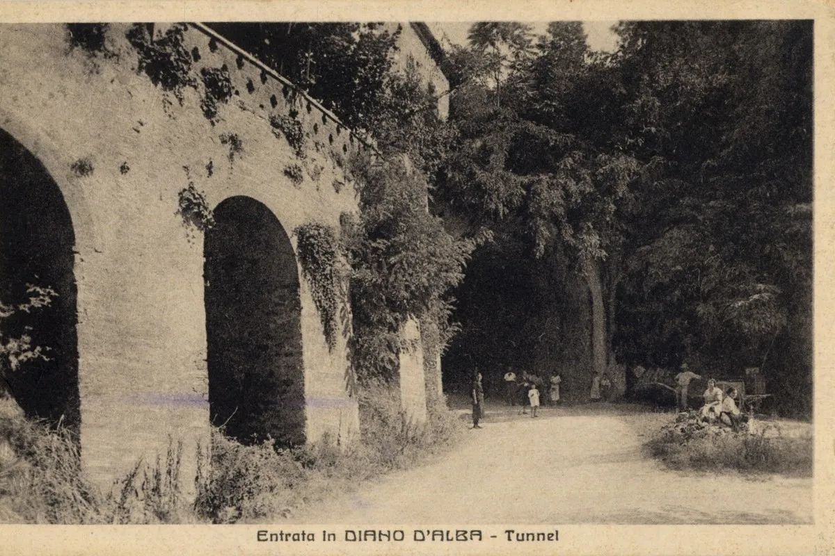 Tunnel e la nuova strada consortile: saranno necessari ancora numerosi lavori di adeguamento alla nuova strada con muri di sostegno 