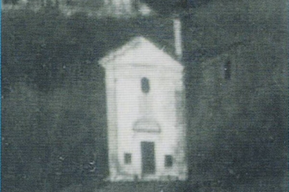 Cappella di San Rocco: al posto della prima costruzione venne costruita questa Cappella con criteri più professionali