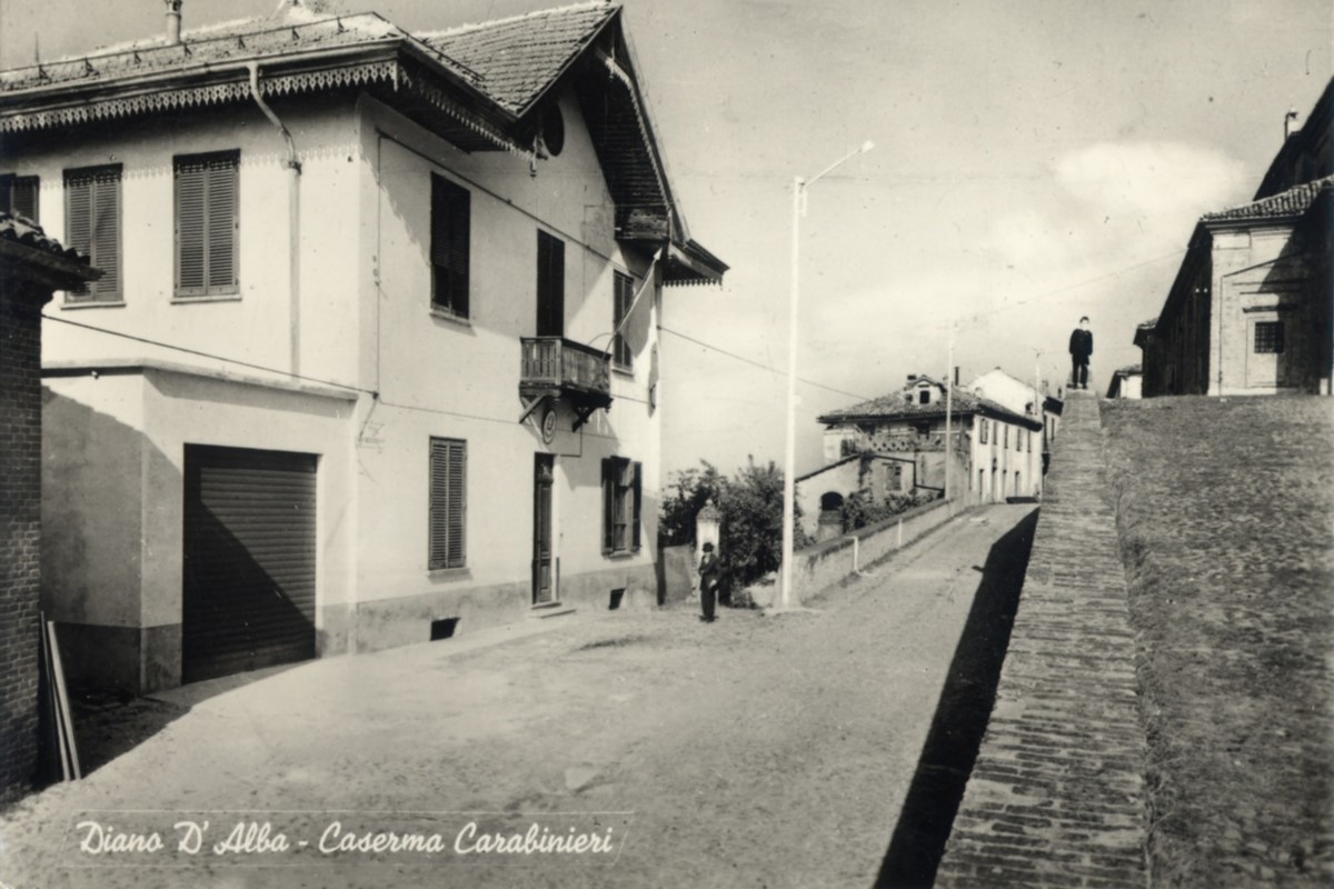 Enoteca Comunale dei Sorì: dal 1958 al 1986 divenne in seguito Caserma dei Carabinieri