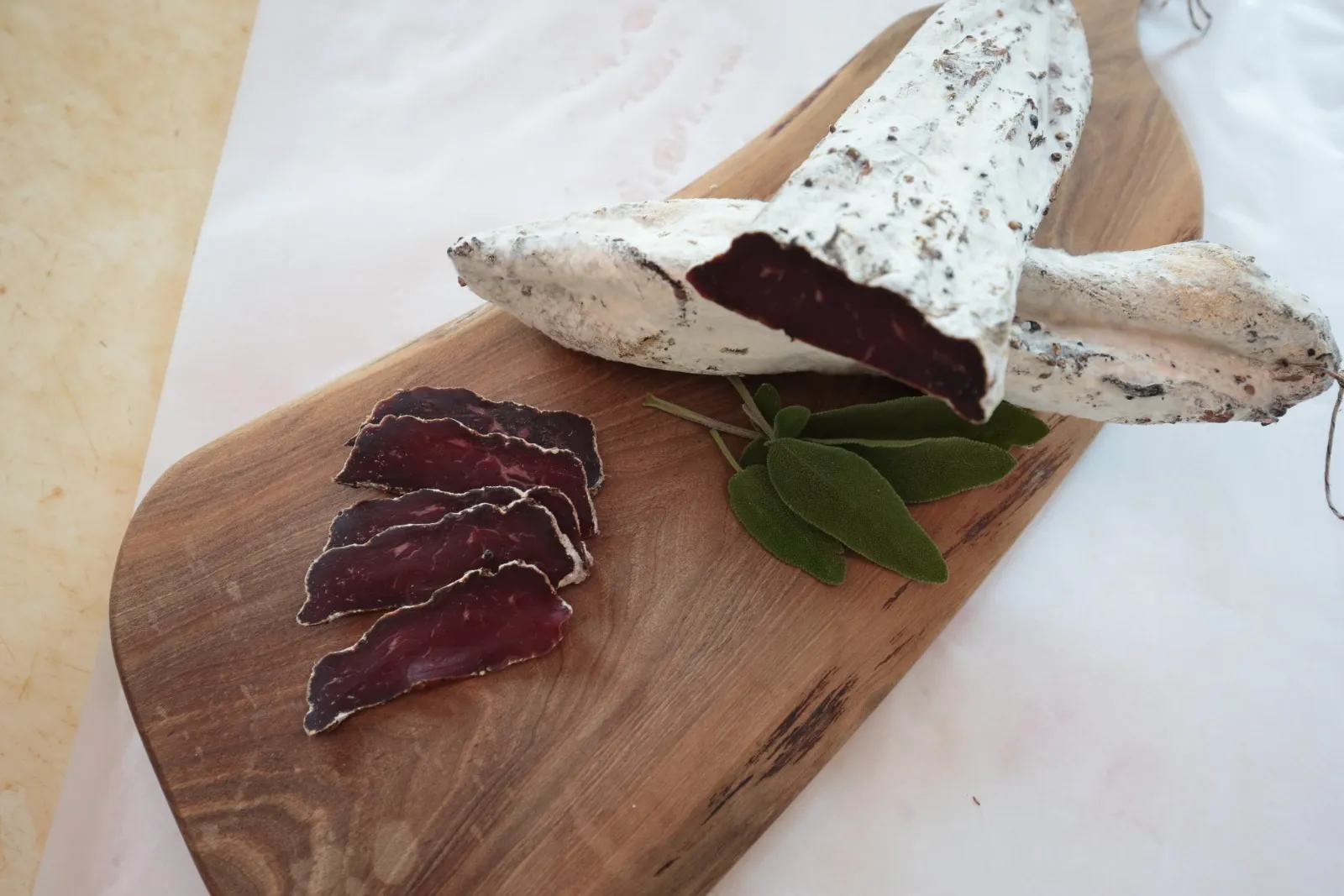 Slinzega di manzo e cavallo