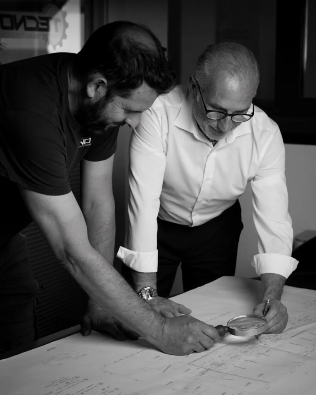 <span class="orange-text">Manutenzione </span>e assistenza<br>dal 1999