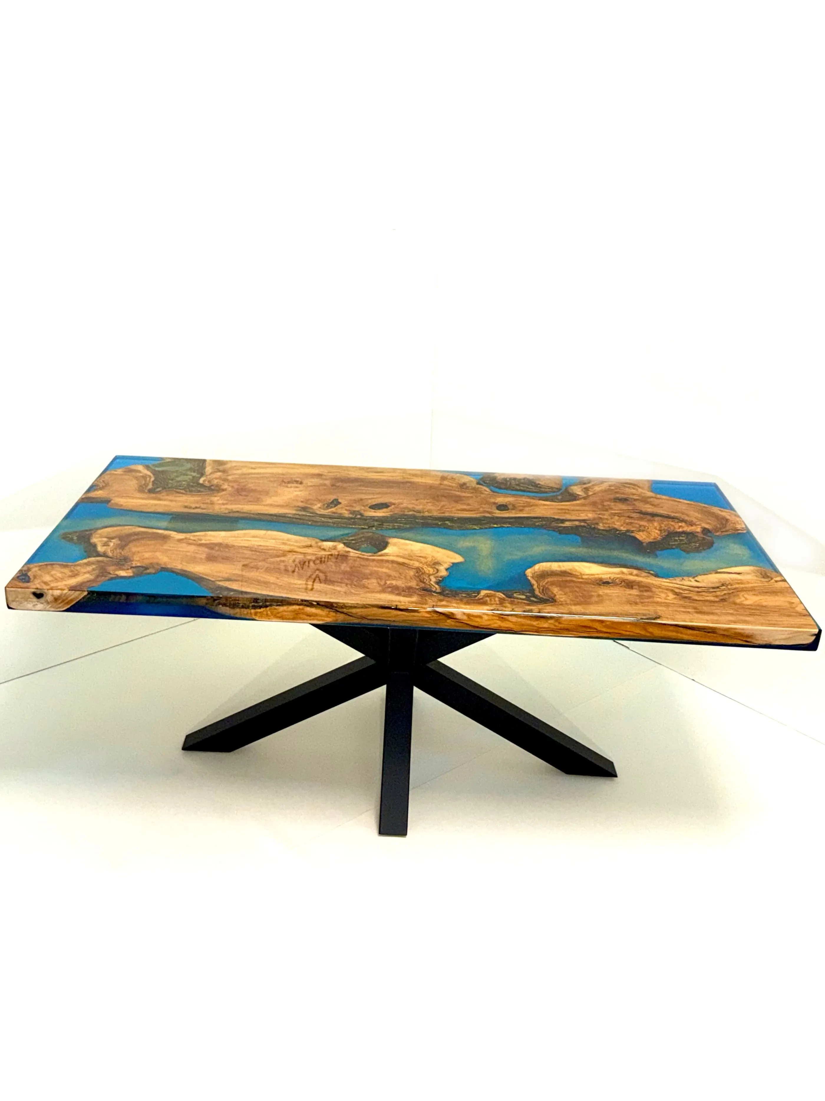 Tavoli e manufatti Valcrea