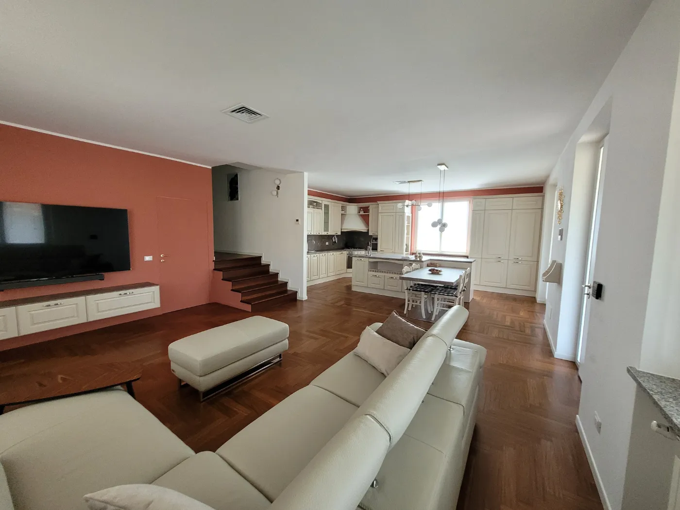 Villa Vittoria dopo ristrutturazione completa a Cremona