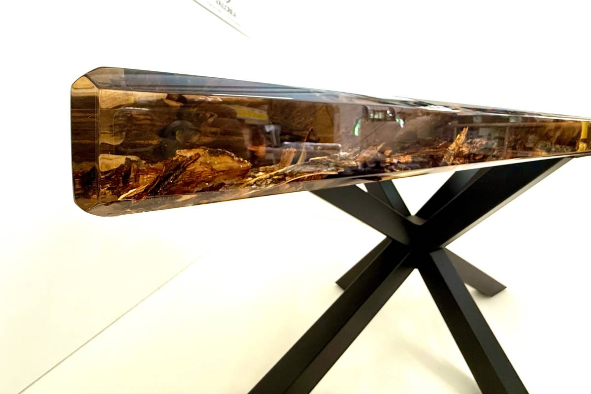 Tavolo con ulivo Salentino